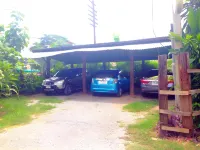 Surada Guesthouse