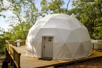 Mountain View Retreat - Soaking Tub, Spa, Scenic Deck Hotels in Hampshire County
