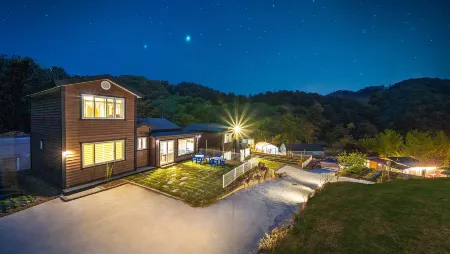 Pocheon Ginkgo Tree Pension