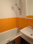 Lovely studio cabin in the port of Gruissan
