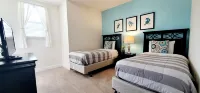 Cozy 3-bedroom townhome in welcoming Clermont with AC, WiFi