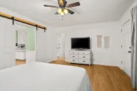 Katie's Place-Newly Renovated-Workspace-Pet Friendly-Family Games