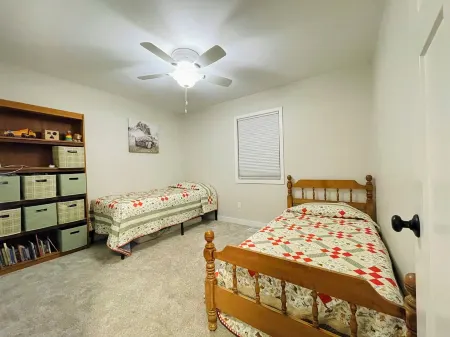 Cozy Home Near 231 with Open Living & Full Kitchen