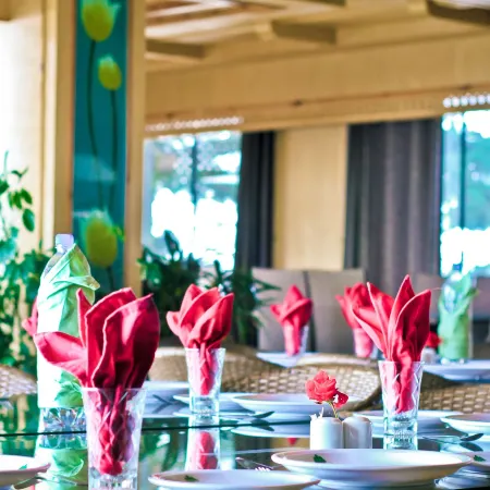 Metropole Hotel