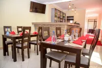 La Beila Hotel Meru - Desayuno