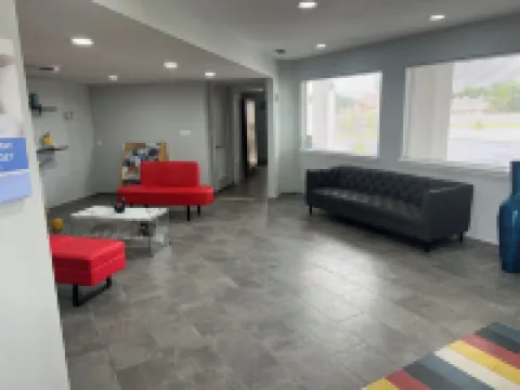 Studio 6 Tulsa, OK Central