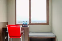 Strategic and Nice Studio at LRT City Jatibening Apartment - 2 stelle