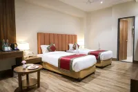 Hotel The Rising Banaras Hotels in Manrauli