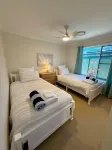 Luxury Waterfront Retreat: Pet friendly Canal Home with Jetty on Bribie Island!