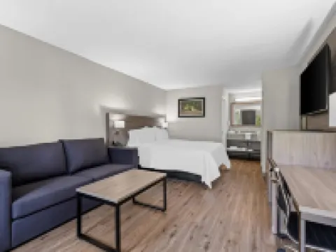 奧卡拉 I-75 品質酒店及套房 奧卡拉酒店