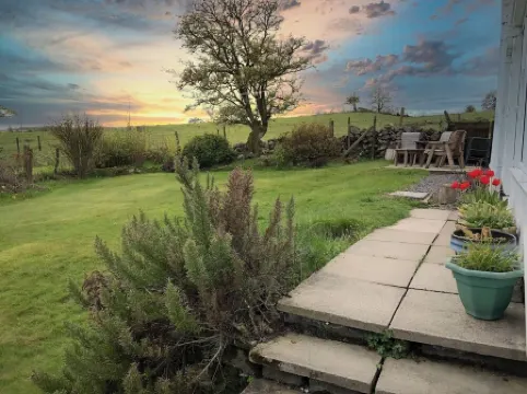 Beautiful 4 bedroom 19th Century Farmhouse