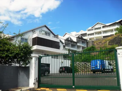 Waterfront studio - Boucan canot beach Reunion Fishing Club附近的飯店