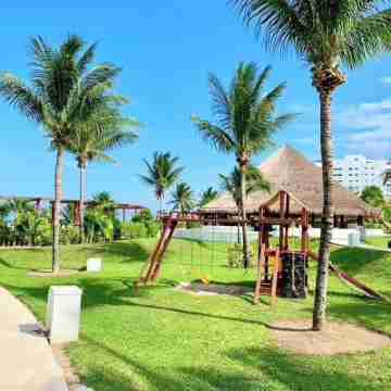 BEACHFRONT w/Huge pool & private terrace l BBQ I Fast WiFi 2Br Others