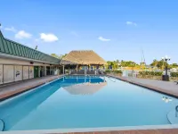 Condo at the Bay with Resort-Style Amenities, Pool, Tiki Bar Hotels in Whitfield