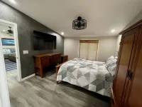 Elephant Lake Resort Oasis II