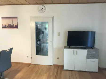 Upper cellar street house 2