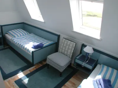 Apartment with an unobstructed view of the Wadden Sea (last House at the top) Wangerooge 주변 호텔