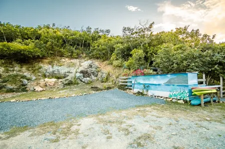 Lameshur Cottage's Guest House