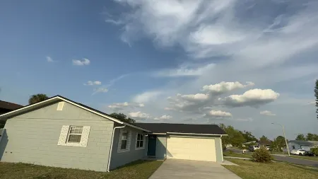 Orlando Vacation homeAway near Universal with hot/tub