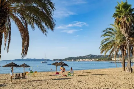 Small house near Saint-Clair beach in Le Lavandou