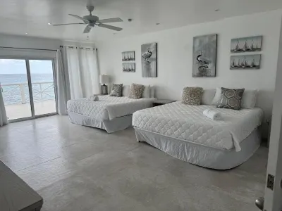 Stunning Beach Front Villa With Infinity Pool