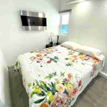 Charming Escape. 2-bedroom townhome in marvelous Las Vegas Rooms