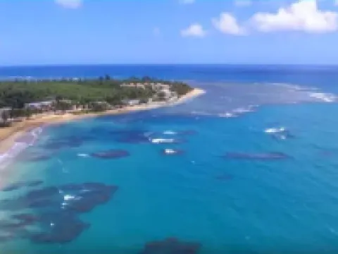 Luquillo beachfront apt., beautiful ocean view! Hotels in Luquillo