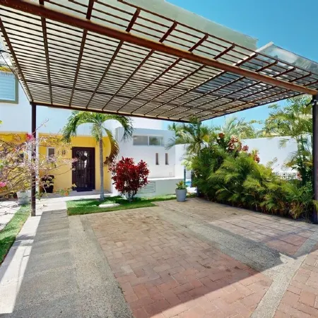 Los Amores II Charming 3 bedroom House in Gated Community with Private Pool.