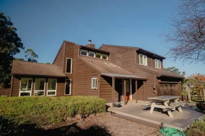 Oceanside Oasis  4br&4ba with Game Room Hotels near Glen Blair Junction