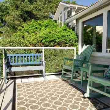 Stunning House on the Water's Edge Others