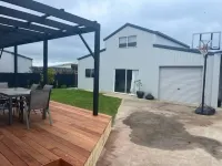 3-bed Beach House and 1-bed self-contained Barn in St Leonards