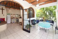 Villa Isabella Getaway- tranquil, peaceful Sayulita casita