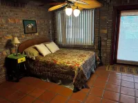 Beautiful and incredibly stocked turn key Oceanfront Casa for 6.
