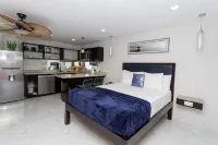 Ocean View Central Location Modern Studio