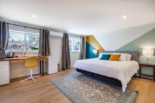 Lower Mission Private Suite Отели рядом с достопримечательностью «Оканаган»