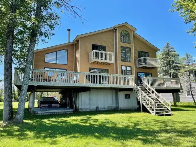 Lakefront Retreat near Saratoga Racetrack, SPAC