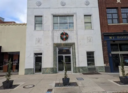 The Heart of Uptown Columbus Отели в г. Колумбус