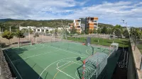 Magnífico Apartamento en Pirineos con Piscina y Cerca de Pistas de Esquí