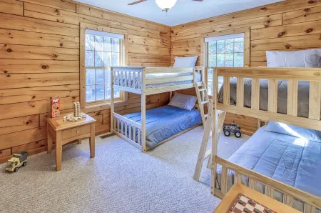 Vacation along the Valley River