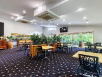 Red Bridge Motor Inn Hotels in Nambour
