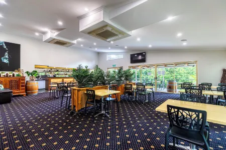 Red Bridge Motor Inn