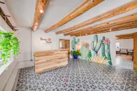 Desert Flower Boutique Hotel Hotels in Ranchos de Taos