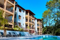 Vista del Campo Country Club & Villas Hotels in Villa Lora