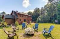 Spacious Wilmington Cabin: Walk to Lake - Parking