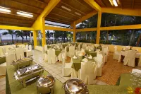 Hotel Club del Sol Hôtels à : Tonsupa
