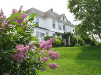 The Nelson House Bed & Breakfast Hotels in Colchester County
