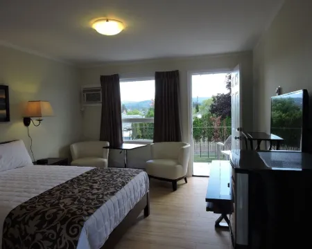 Almo Court Motel Hotels in Cranbrook