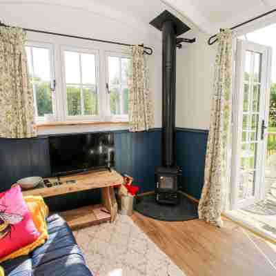 Mucklewick Hollow Rooms