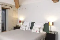 Maison d'Hôtes les Herbes Folles Hotel di Saint-Witz