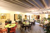Casa María Aeropuerto B&B